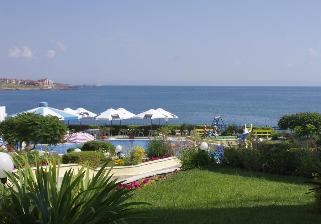 Golden Wave Apartment Sozopol Exterior photo