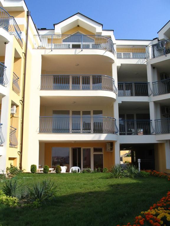 Golden Wave Apartment Sozopol Exterior photo